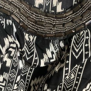 Size Large runs small